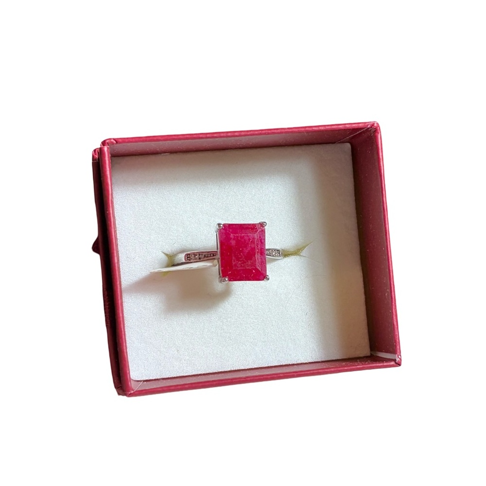 NWT Genuine Sterling Silver Ruby Ring with White Sapphire Accents – Size 8.5 💍